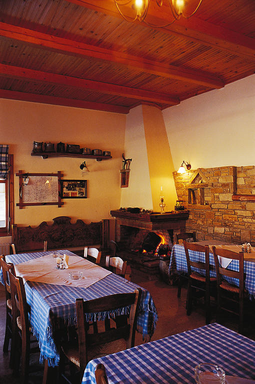 LivadherónPetrini Gonia公寓式酒店 外观 照片