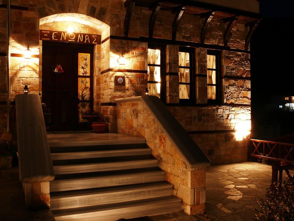 LivadherónPetrini Gonia公寓式酒店 外观 照片